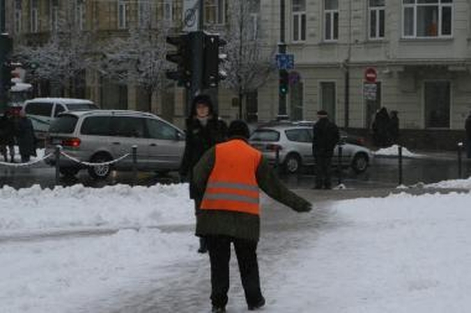 Dalis sostinės kiemsargių stokoja pinigų net maistui