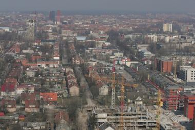 Aukcionuose žemės pardavimai sustojo
