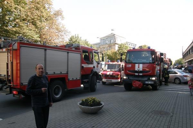 Klaipėdiečius išgąsdino virš K centro pasirodę dūmai