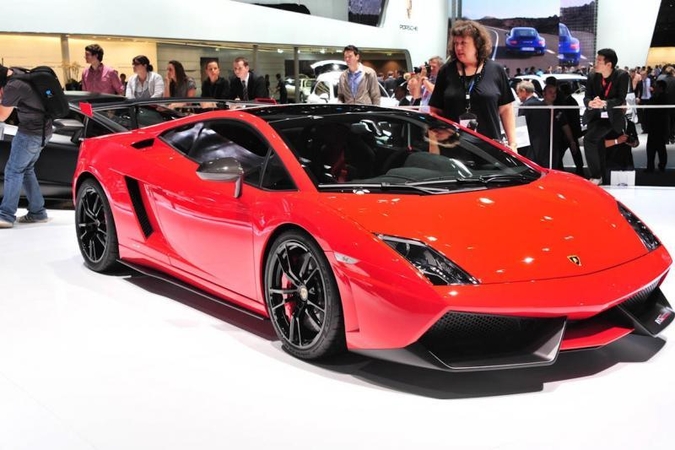 Patarimai: kaip išsiskirti eiliniu „Lamborghini“? 