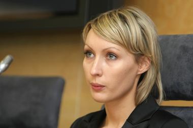 Studentai prašo atidėti studijų įmokų surinkimą