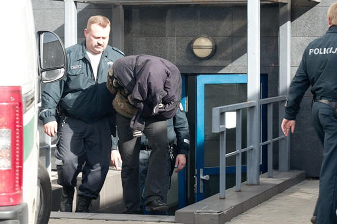 Sekso maniakas neprisimena, kiek išprievartavo žmonių