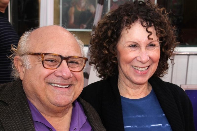 Holivudo aktorius Danny DeVito susitaikė su žmona