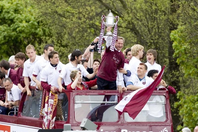 Edinburgo futbolininkų derbis – šimtmečių tradicija