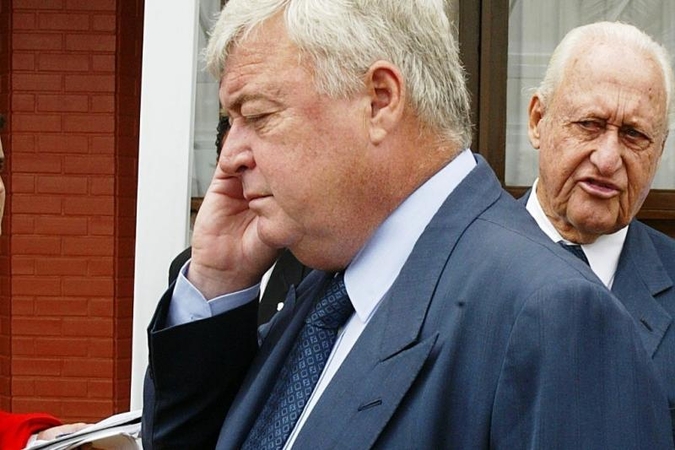 Futbolo veikėjus šildė milijoniniai kyšiai