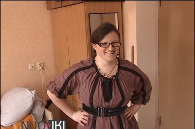 Garsioji Siamo dvynė svajoja apie vešlią šukuoseną