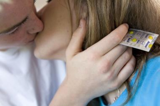 Ar gali kontraceptinės tabletės sumažinti norą mylėtis?