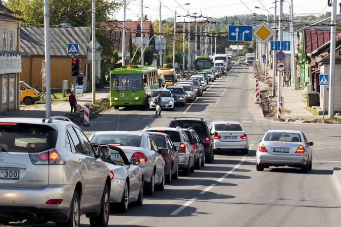 Jurbarko gatvei remontuoti – per 1 mln. litų
