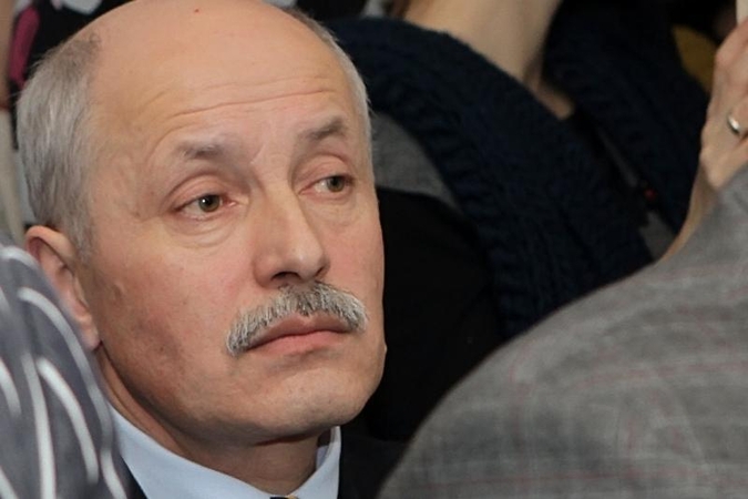Konsulas V.Stankevičius liko be mašinos 