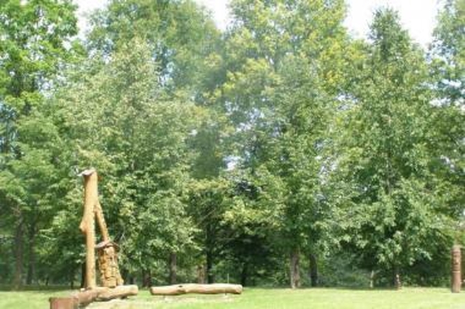 Karoliniškių seniūnija kviečia švęsti Pasakų parke