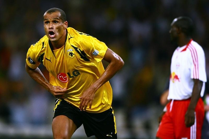Rivaldo grįžta rungtyniauti į gimtinę (kiti perėjimai)