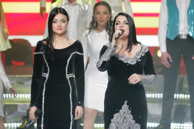 Giulija ir Monika atsisako toliau dalyvauti „Chorų karuose“