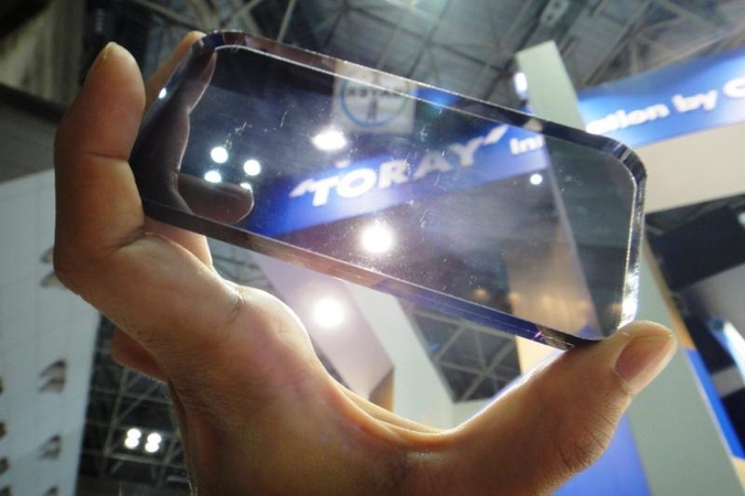 Atsistatanti plėvelė „Toray“ apsaugos įrenginius nuo įbrėžimų