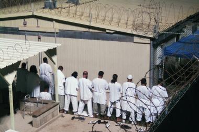 Latvija sutinka priimti vieną Gvantanamo kalinį