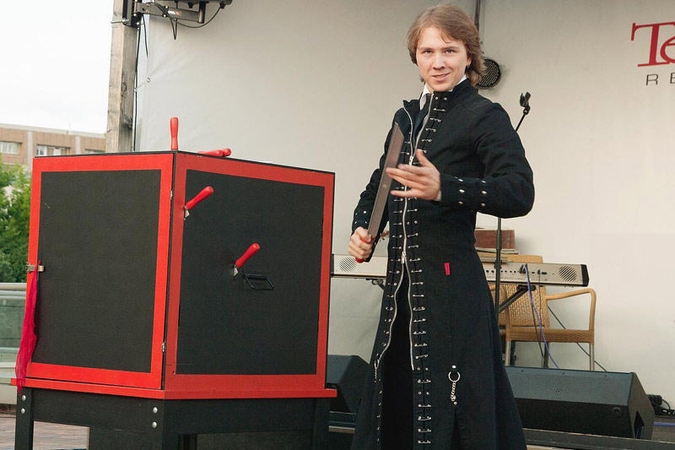 Iliuzionistas M.Wizard: J.Smorigino nepradangintų joks magas