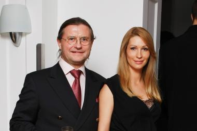 Metų prognozės: Bosai susilauks dviejų vaikų, o Deivis ir Renata tuoksis po dvejų metų