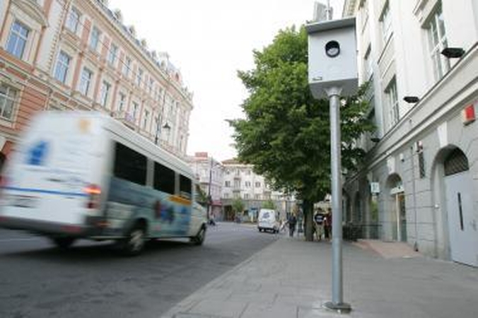 Ypatinga staigmena vairuotojams - naujos greičio matuoklių taisyklės