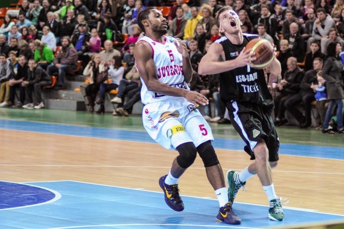 „LSU-Baltams“ halėje nepavyko debiutuoti pergale (komentarai)