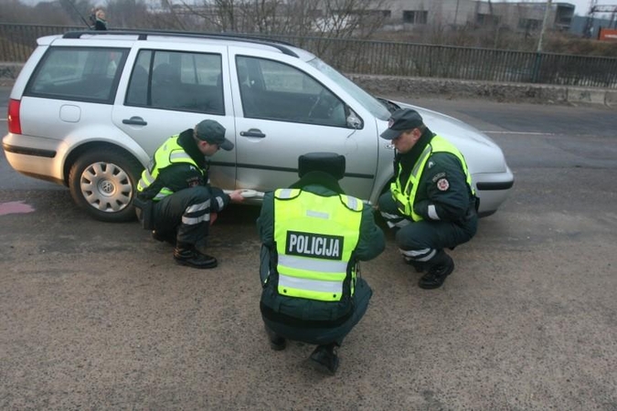 Vilniuje pėsčiųjų perėjoje mirtinai sužalotas pėsčiasis (papildyta)