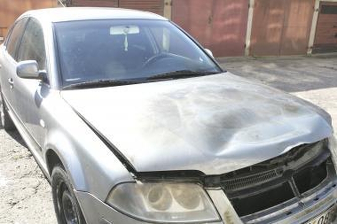Per vieną vakarą supleškėjo du automobiliai