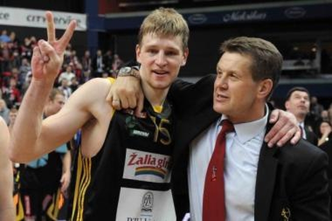 BBL komedija: šiauliečiai rungtynėms „ruošėsi“ su džinsais