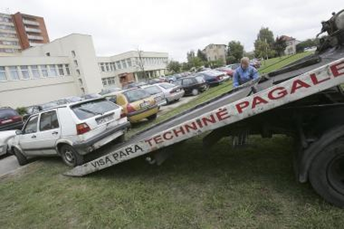 Automobilių-vaiduoklių medžioklė prasidėjo