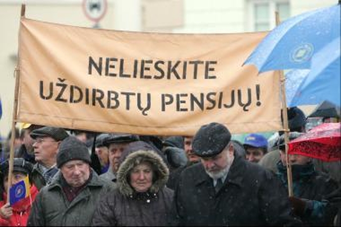 Sumažintų pensijų kompensavimo mechanizmas atsiras vasarį?