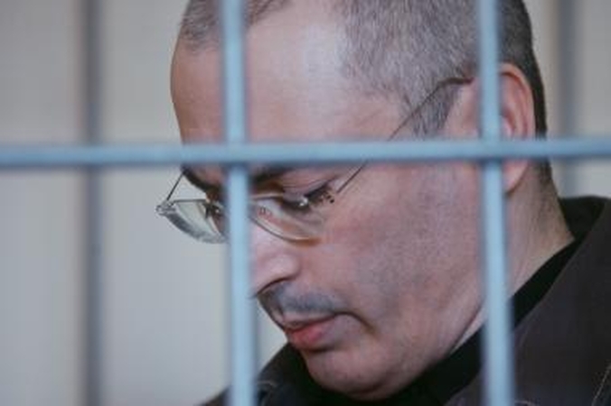 Buvęs "Jukos" vadovas paskelbė bado streiką