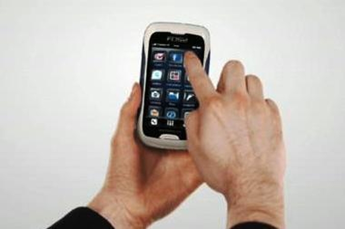 Pristatytas elastingo telefono „Fuse“ prototipas