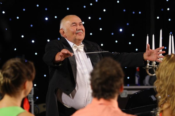 Nacionalinėje filharmonijoje – maestro D. Katkaus jubiliejus