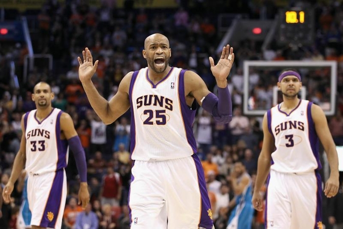 Įsisuka NBA mainų ir sandėrių karuselė  