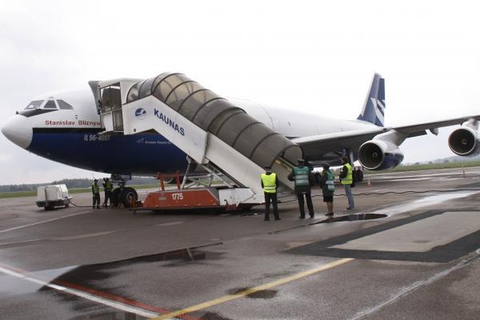 Keleivių bagaže – negyvos karvės bei mašinų varikliai