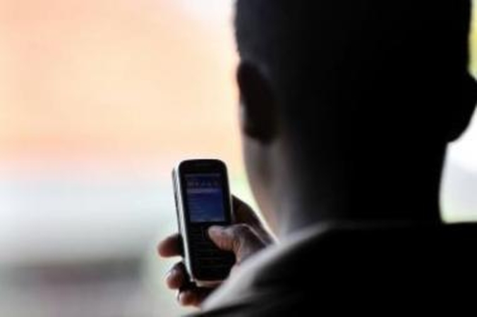 Telefoniniai sukčiai vietoje pinigų pasiglemžė daiktus