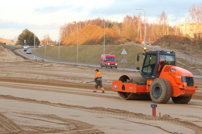 Vakarinio aplinkkelio statyba įsibėgėja 