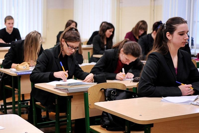 Koreguojant stojimo į aukštąsias tvarką, bus atsižvelgta į 11-tokus