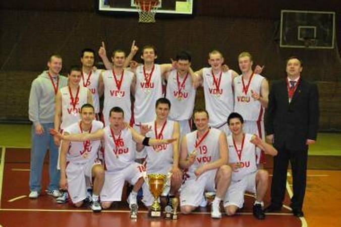 A diviziono čempionai - VDU krepšininkai