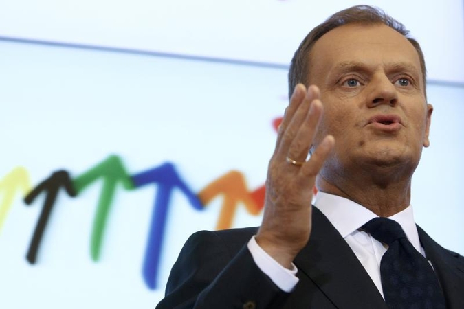 Lenkijos premjeras siūlo rengti dvidienius parlamento rinkimus