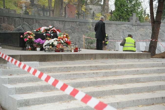 Rasų kapinėse svarstoma įrengti vaizdo kameras