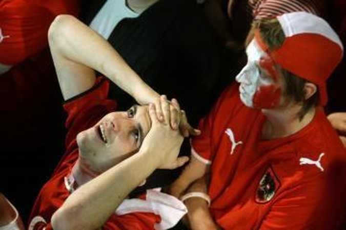 Europos futbolo čempionate mirė jau du sirgaliai 