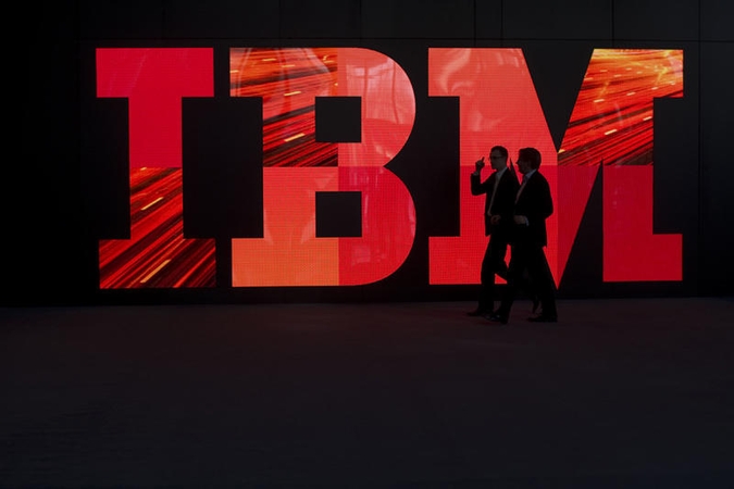 „IBM“ priartino mikroskopinės gamybos epochą