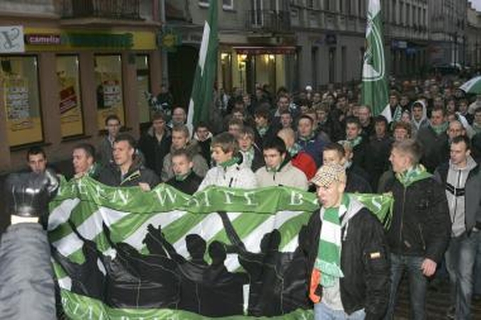 Kauno „Žalgirio“ sirgaliai surengė eitynes