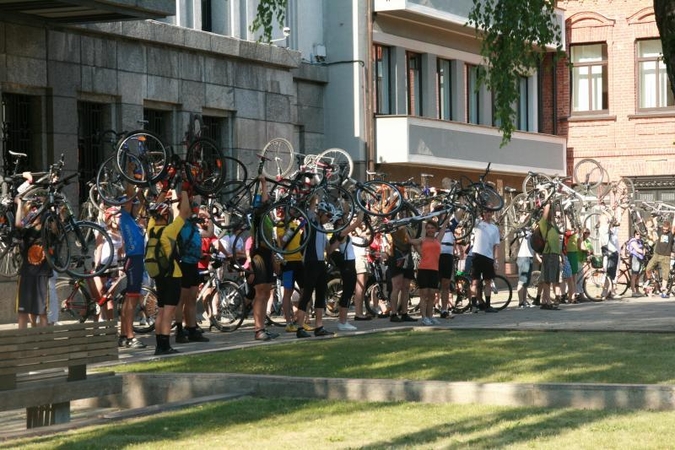 Sekmadienio dviračių maratonas Klaipėdoje koreguos eismą