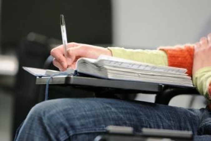 Dar galima pateikti paraišką dėl paskolos studijoms