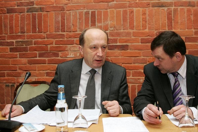 Konservatoriai pradeda partijos pirmininko rinkimus