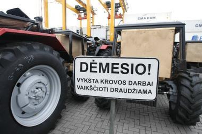 Klaipėdos uostas pagal krovą nežymiai atsiliko nuo Talino 