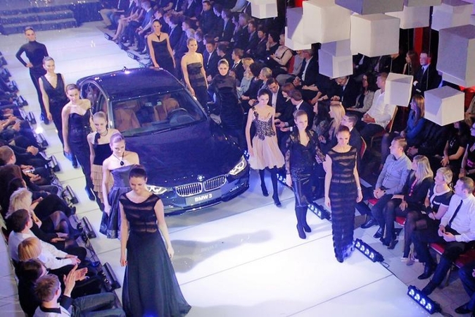 BMW 3 pristatyme - vienos pažangiausių televizijos technologijos