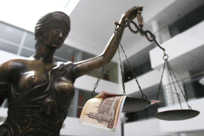 Teismus ketina užversti ieškiniais dėl Įmonių grupės „Alita“ gelbėjimo