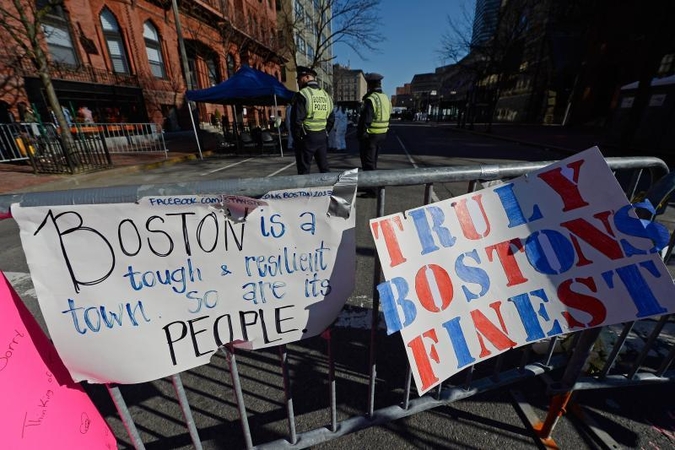 Įtariamo Bostono maratono sprogdintojo areštas provokuoja diskusijas
