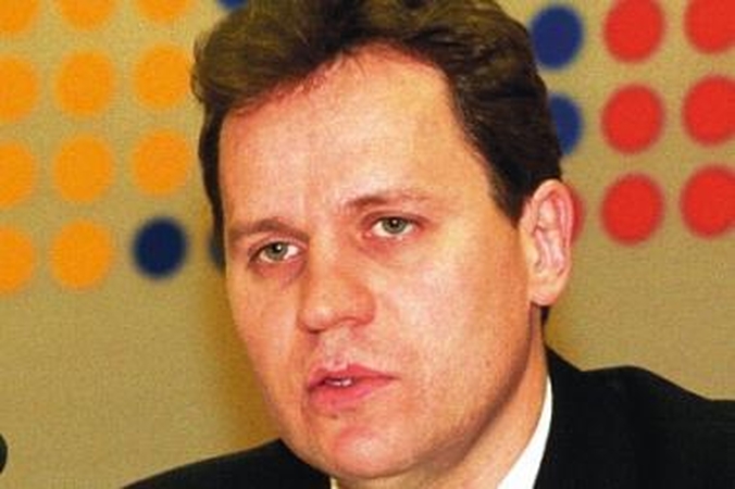 V.Tomaševskis VRK pristatė 37 tūkst. parašų 