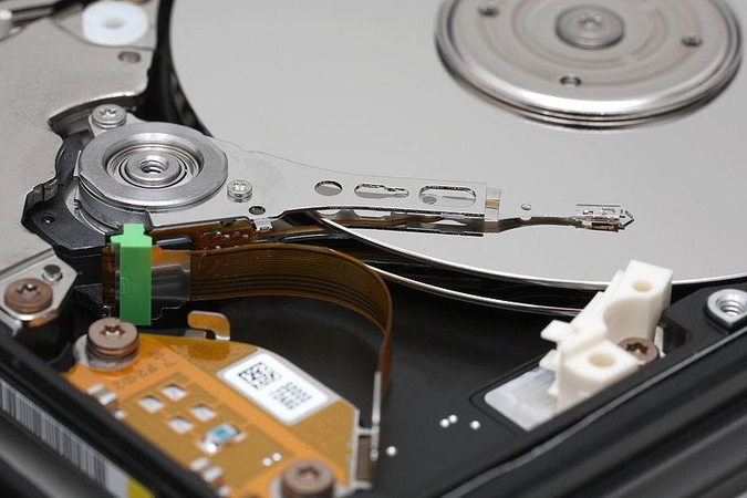 „Seagate“ jau ruošia 5 terabaitų talpos kietąjį diską